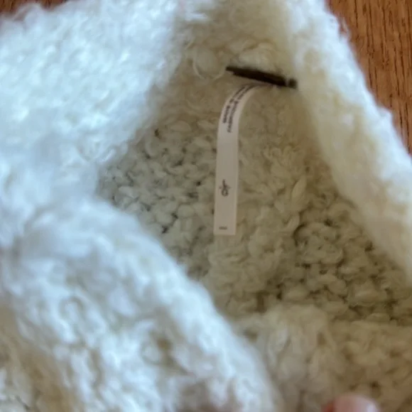 NWT FREE PEPLE CHEVRON STRIPE KNIT SWEATER L - Picture 4 of 4